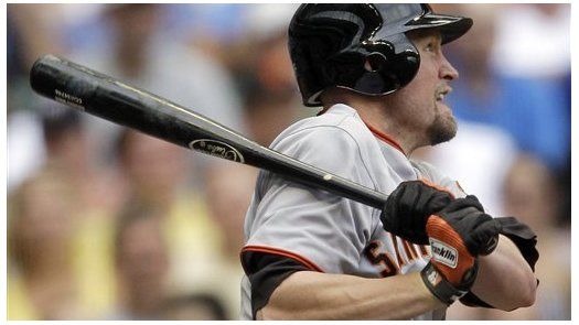 MLB: Gigantes 6, Cerveceros 1; Huff remolca a dos