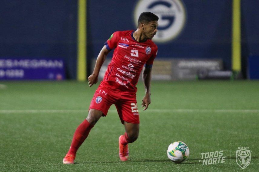 Jorman Aguilar vuelve a anotar con San Carlos