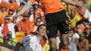 Mundial: Autogol adelanta 1-0 a Holanda sobre Dinamarca