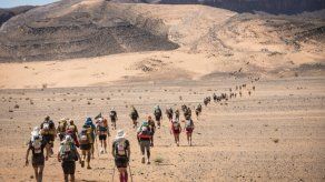 Calor, delirios, ampollas... el infierno del desierto en el Marathon des Sables