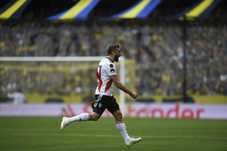 Boca y River igualan 2-2 en la ida de la superfinal de Libertadores
