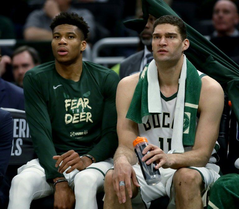 Milwaukee arrolla a Toronto con Antetokounmpo a la cabeza y se van 2-0 arriba