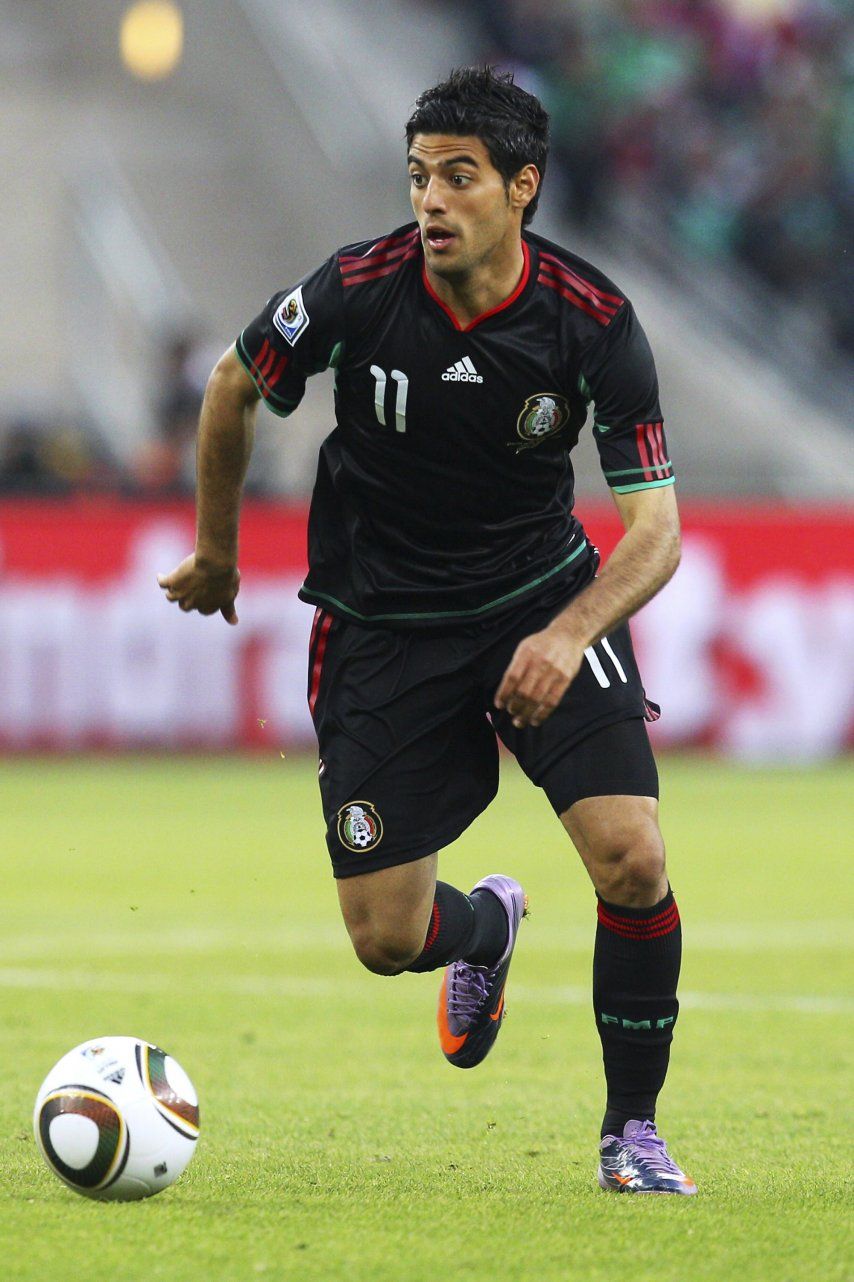 Jonathan Dos Santos volvería al Tri, Vela en duda