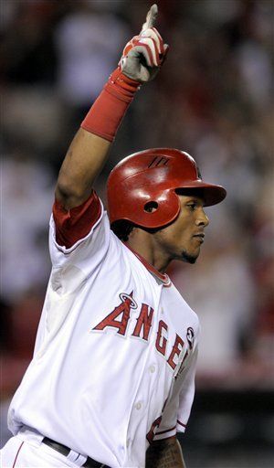 MLB: Angelinos 3, Marineros 2, 10 innings; Aybar decide con sencillo
