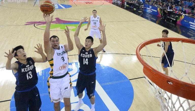Lituania arrolla 79-49 a Corea del Sur en Mundial de básquet