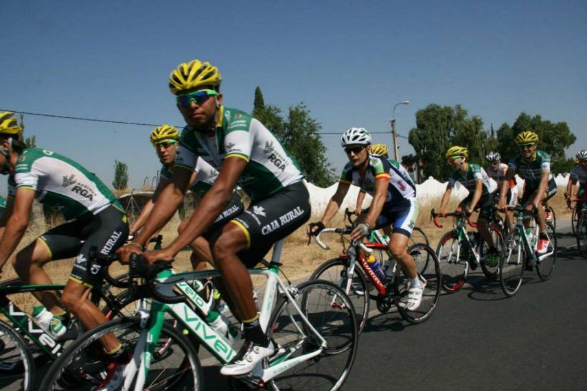 Yelko Gómez recupera posiciones en la Vuelta a Portugal