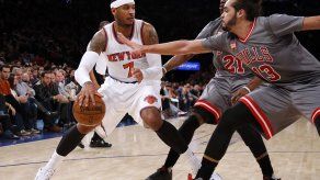 Knicks se aprovechan de fatigados Bulls
