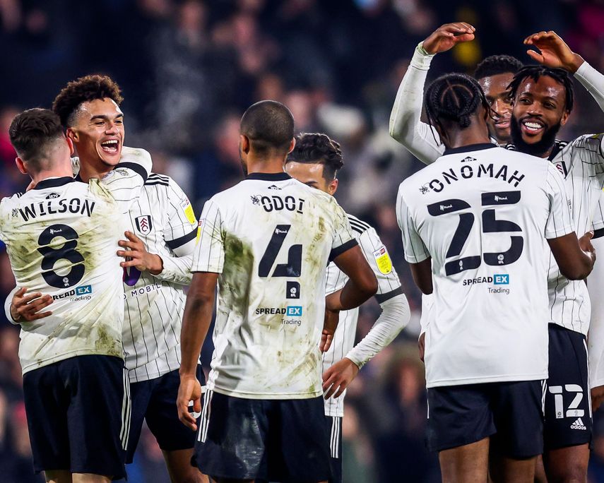 El Fulham regresa a la Premier League un año después