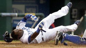 Cubano Betancourt ausente de partido por conmoción cerebral