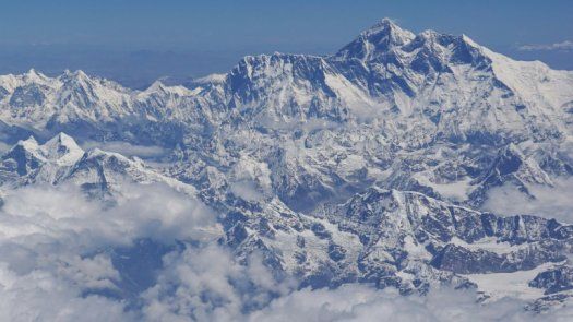 Un alpinista indio, primer muerto de 2019 en el Everest