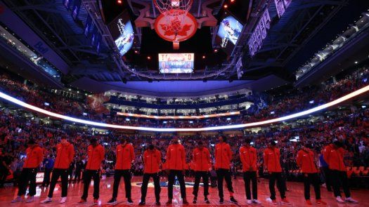 Raptors se vengan de Celtics en el Este; Spurs titubean en el Oeste