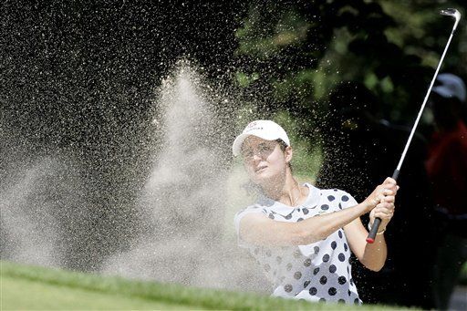 Alfredsson rompe récord de campo en Evian; Ochoa cae