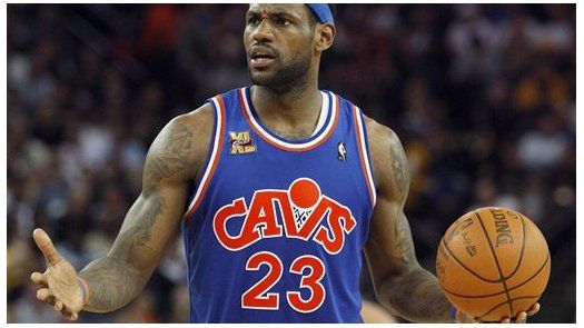 Cavaliers 117, Warriors 114; James domina