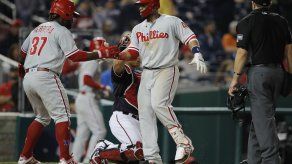 Con jonrones de Santana y Herrera