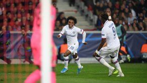 Chelsea se lleva los tres puntos de Lille con un gol del brasileño Willian