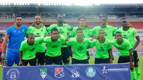 Inició el Torneo por La Paz de Colón