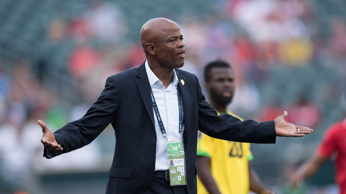 LPF: Julio César Dely Valdés liderará el banquillo del Sporting SM LPF: Julio César Dely Valdés liderará el banquillo del Sporting SM