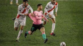 Messi regresa y anota en el triunfo ante el Rayo Vallecano