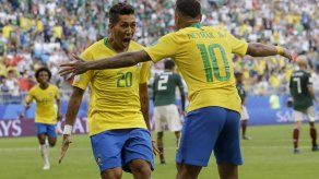Brasil busca fin al karma de los favoritos en Rusia