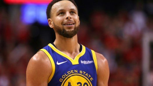 Warriors destrozan a Raptors en tercer cuarto e igualan 1-1 Final de NBA