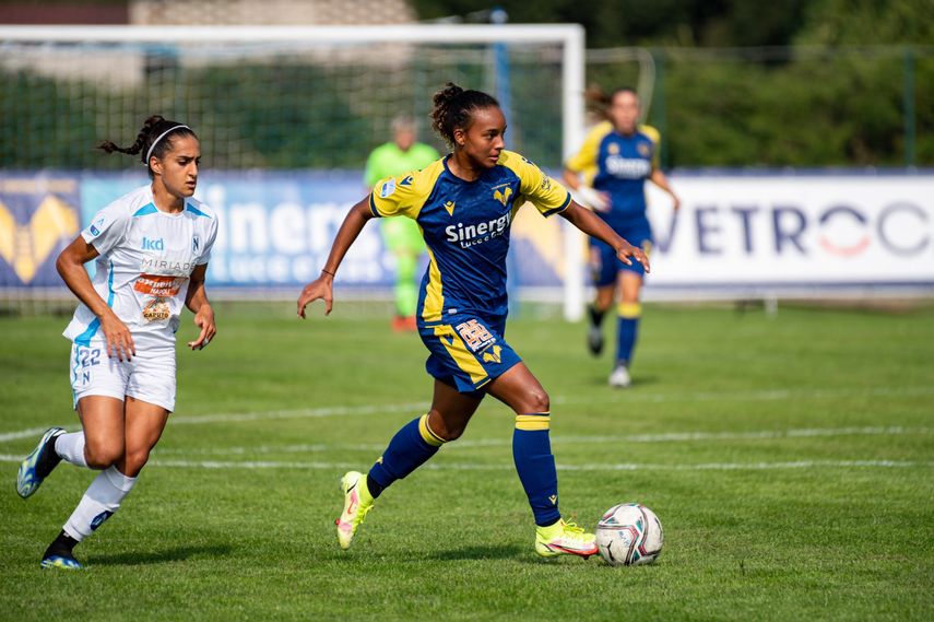 Lineth Cedeño anota su tercer gol en la Serie A femenina.