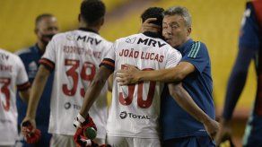 Caos en Flamengo por 16 casos de COVID