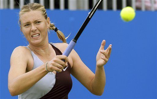 Sharapova una vez más en semifinales en Birmingham