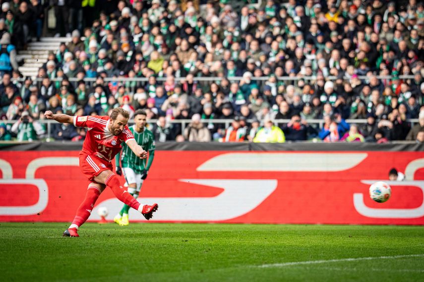 Bayern Múnich supera al Werder Bremen con Harry Kane de figura