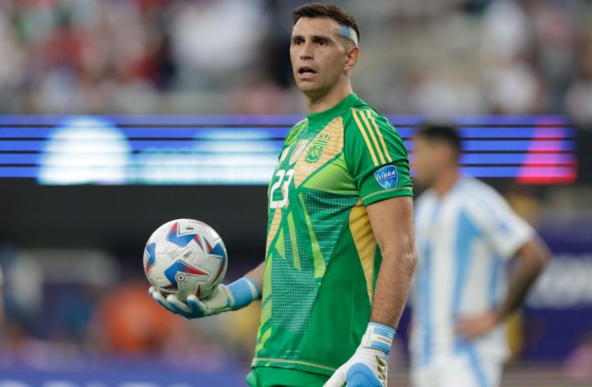 Emiliano Dibu Martínez: Los penales son cuestión de suerte