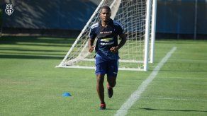 Armando Cooper no jugará con la U de Chile en la primera fecha