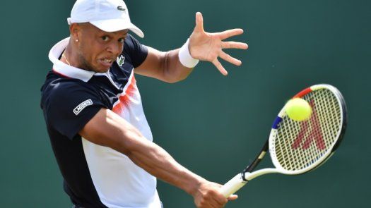 El argentino Londero bate a Clarke y avanza a octavos de Eastbourne