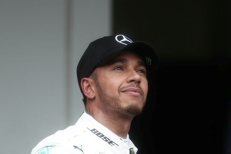Hamilton a un paso de igualar los cinco títulos mundiales del argentino Fangio
