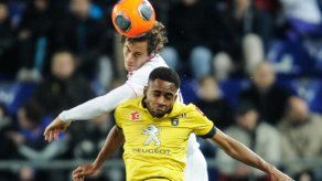 El Villarreal ficha al delantero franco-congoleño Cédric Bakambu