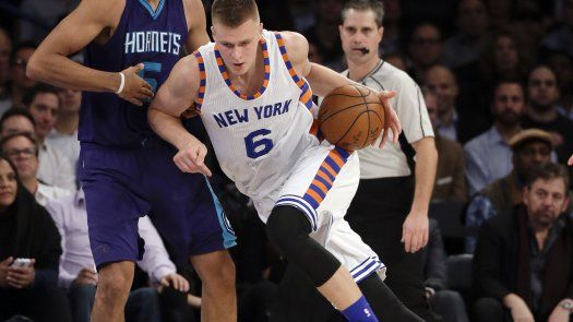 Con 29 de Porzingis, Knicks doblegan a Hornets