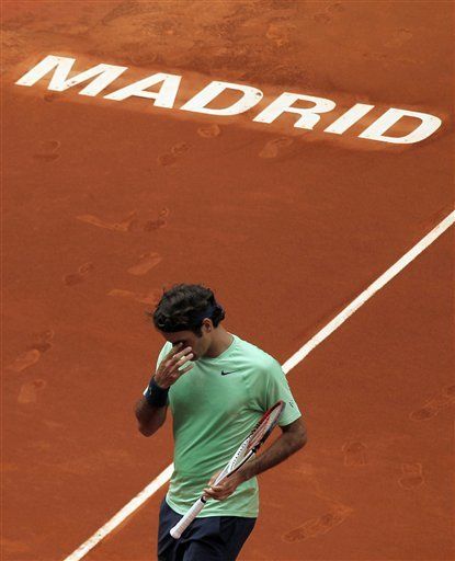 Nadal avanza, Federer eliminado en Madrid