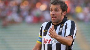 Italia: Doblete de Pato le da el triunfo al Milan