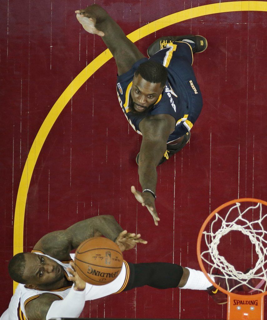 LeBron y Cavs escapan con victoria 109-108 ante Pacers