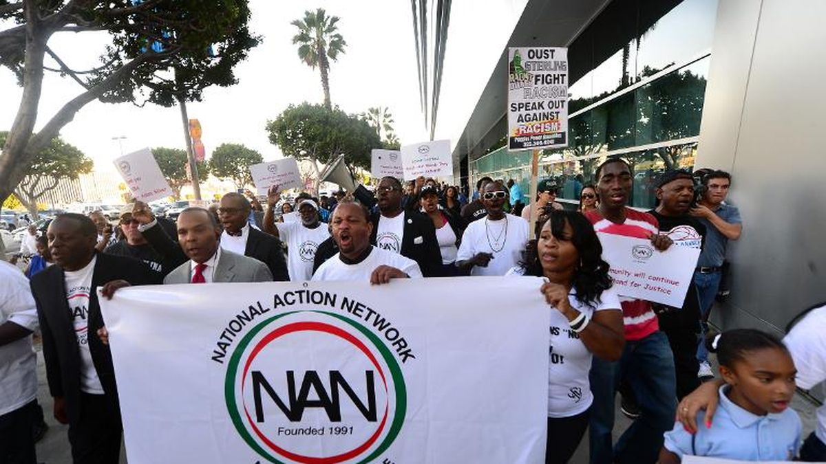 2001 Barcelona :Philippe CHRISTANVAL, Frank DE BOER, Phillip COCU, LUIS  ENRIQUE, Francesco COCO, Patrick KLUIVERT, Roberto BON Xavi  HERNANDEZ,Javier SAVIOLA,Carles PUYOL,RIVALDO, image size:1200x675