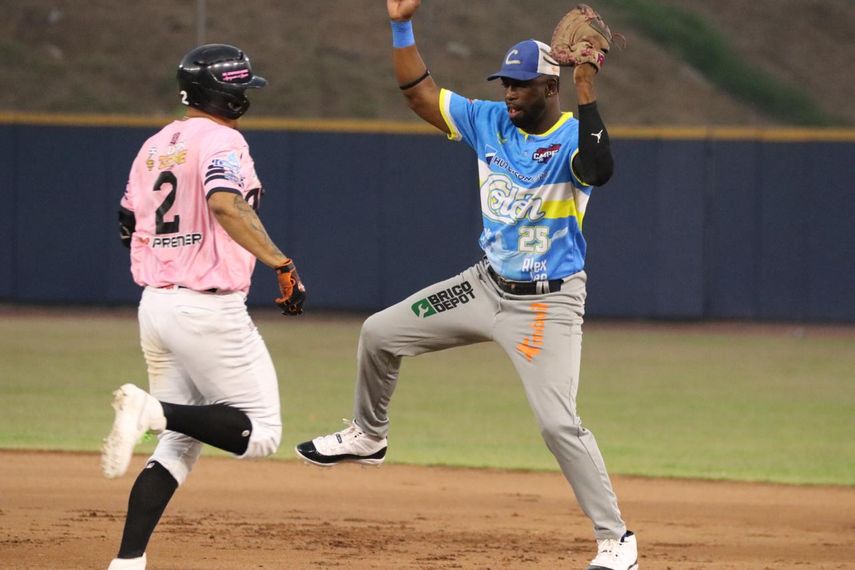 Béisbol Mayor 2024: Partidos para hoy lunes 1 de abril