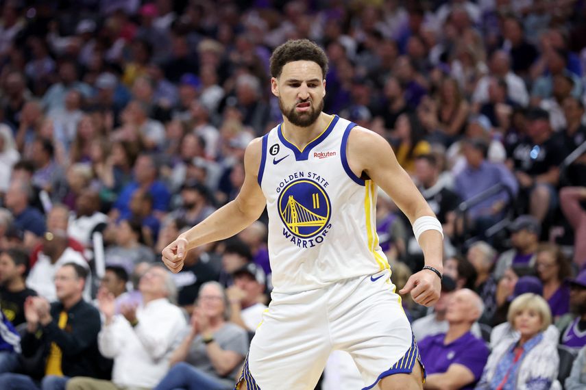 NBA Klay Thompson lideró el triunfo de Warriors para igualar la serie