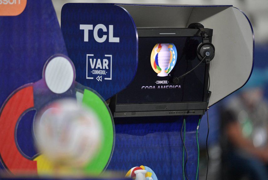 El VAR llega al fútbol argentino en sudamérica
