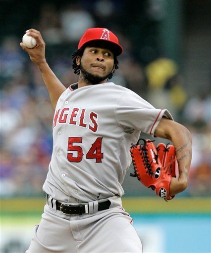 MLB: Angelinos 9, Rangers 6; Hunter pega par de jonrones