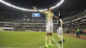 Oribe Peralta deja al América y emigra a Chivas