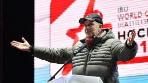 El presidente de la Federación Internacional de Biatlón dimite tras un escándalo de dopaje