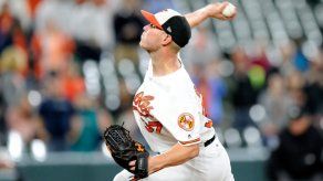 Orioles y Medias Rojas blanquean y Marlins desperdician jonrón 51 de Stanton