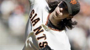 Lincecum y los Gigantes llegan a acuerdo por 23 millones