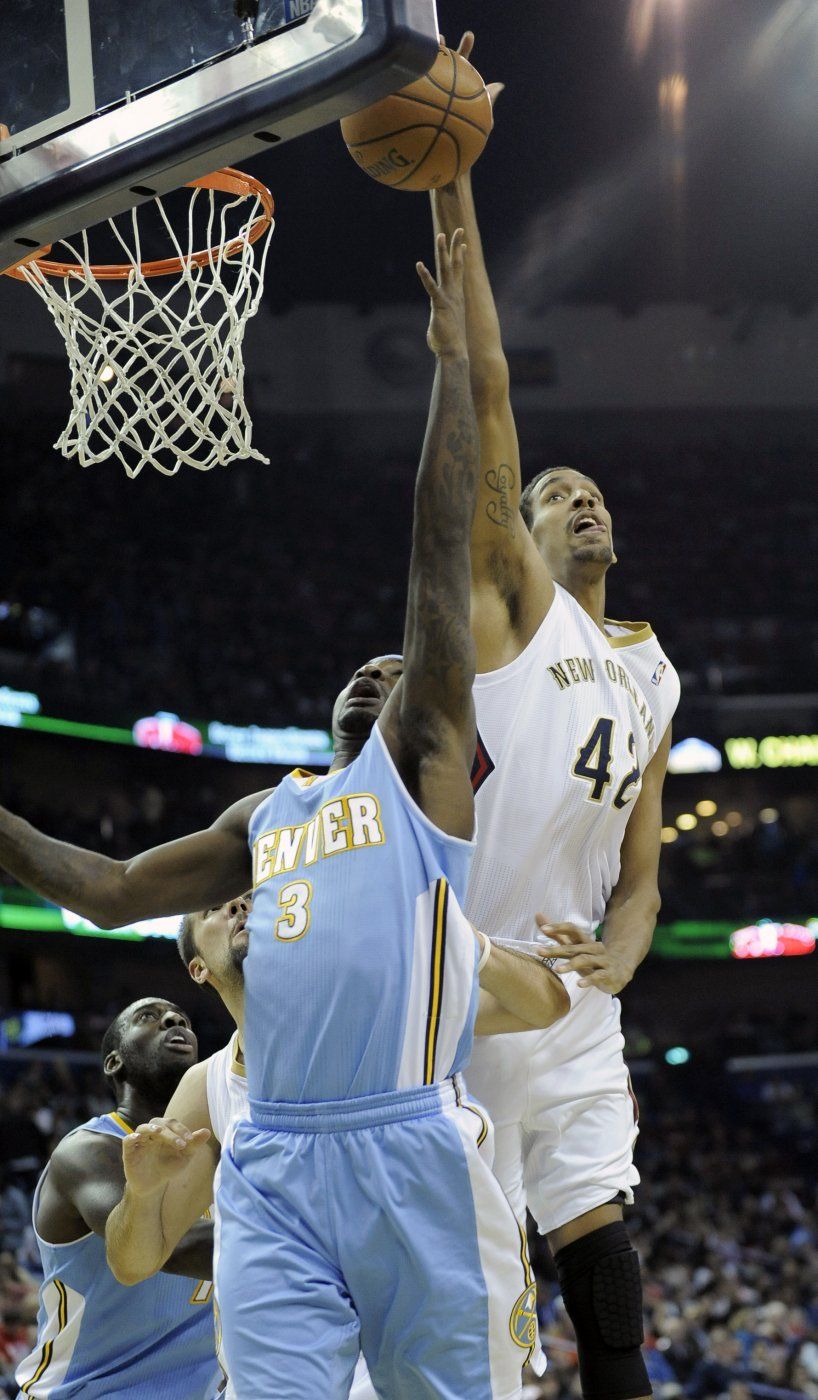 Tyreke Evans encabeza victoria de Pelicans