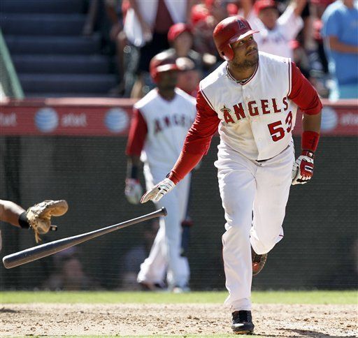 Abreu afianza con jonrón una racha reciente de los Angelinos