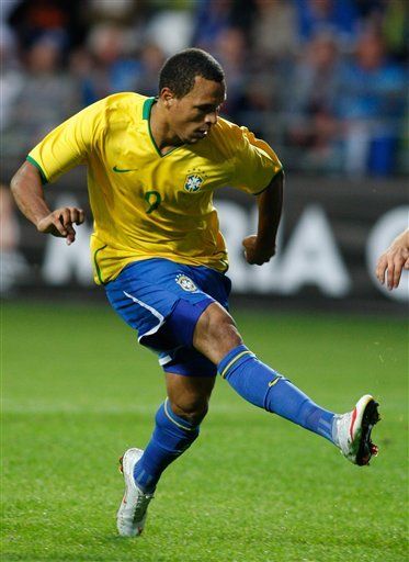 Brasil vence 1-0 a Estonia en amistoso
