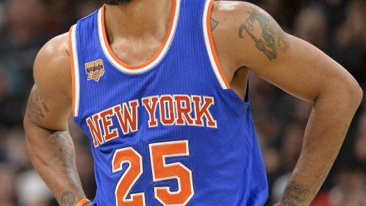 Cavaliers fichan a Derrick Rose por 1 año